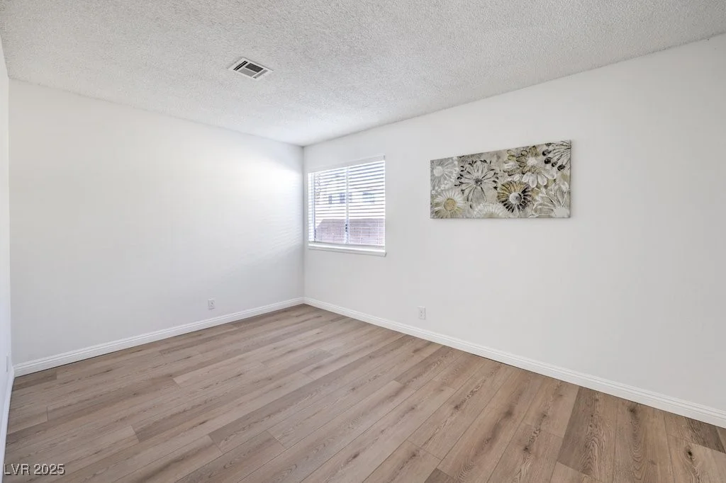 4745 Desert Vista, Las Vegas, NV 89121