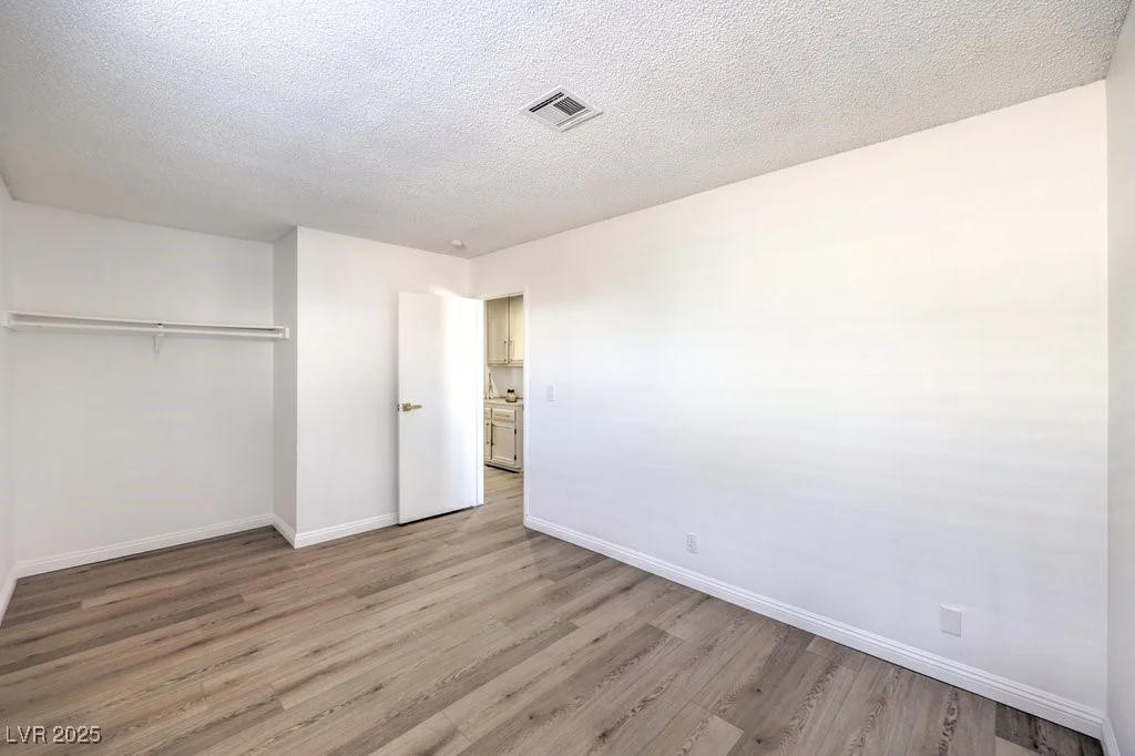 4745 Desert Vista, Las Vegas, NV 89121