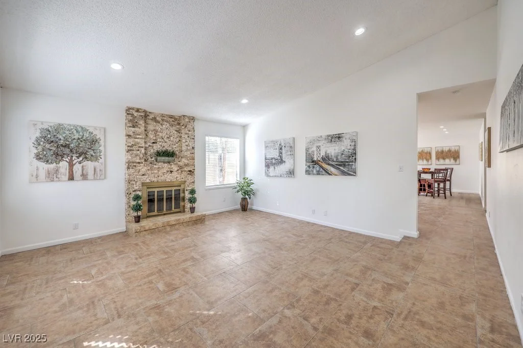 4745 Desert Vista, Las Vegas, NV 89121