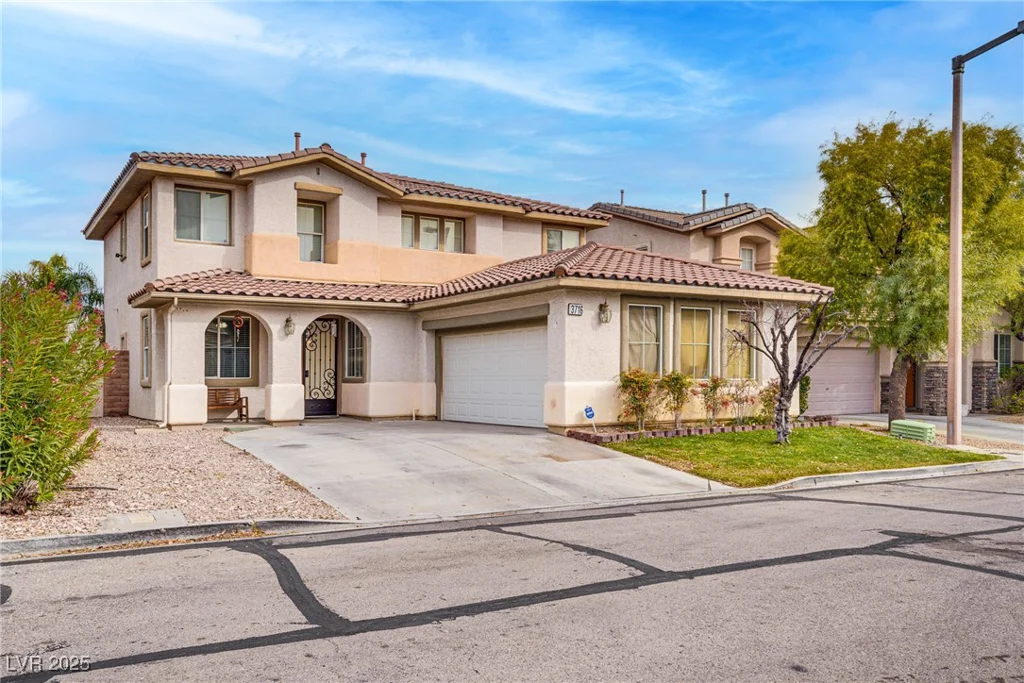 3716 Honey Crest, Las Vegas, NV 89135