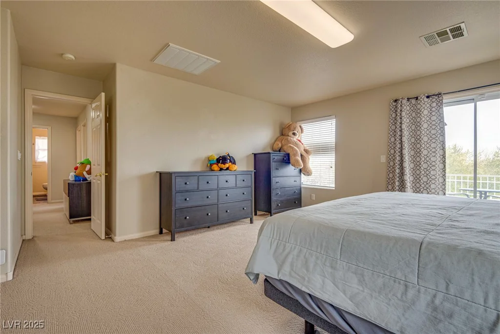 3716 Honey Crest, Las Vegas, NV 89135