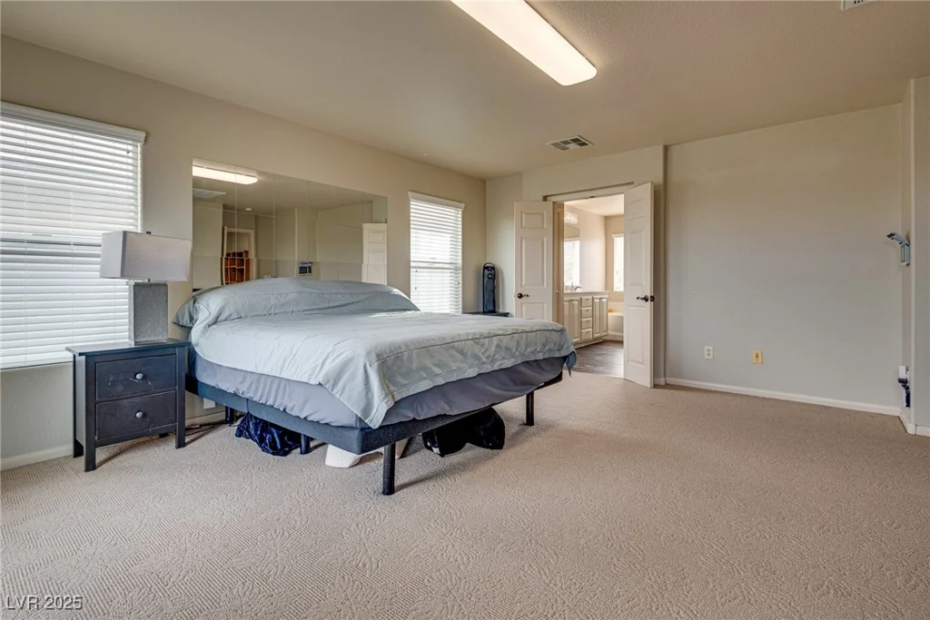 3716 Honey Crest, Las Vegas, NV 89135