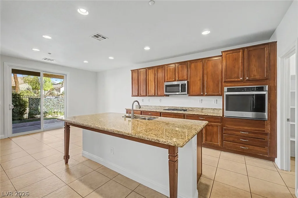2012 Canvas Edge, Henderson, NV 89044