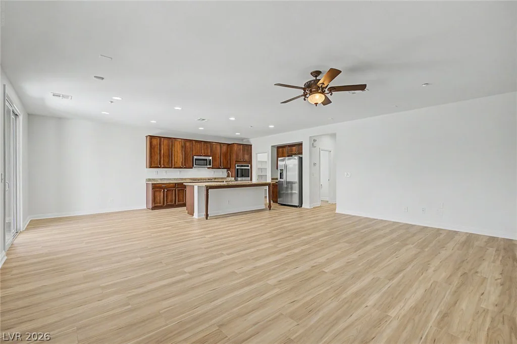 2012 Canvas Edge, Henderson, NV 89044