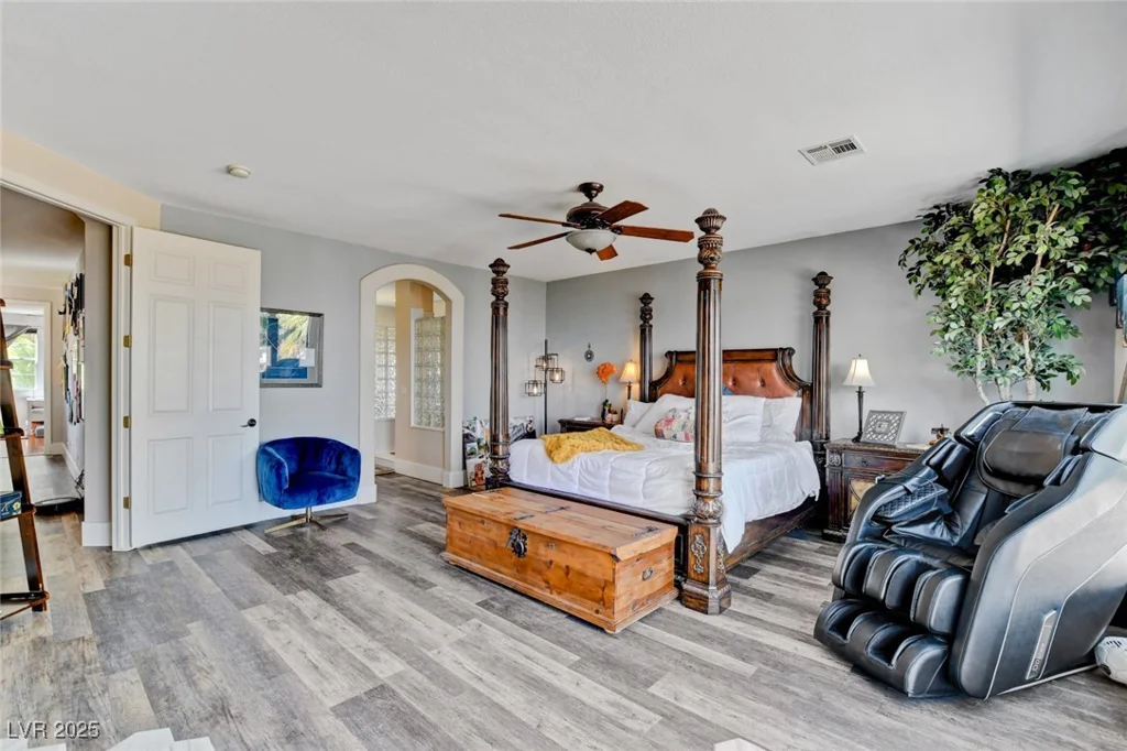 10960 Bethel Park, Las Vegas, NV 89141