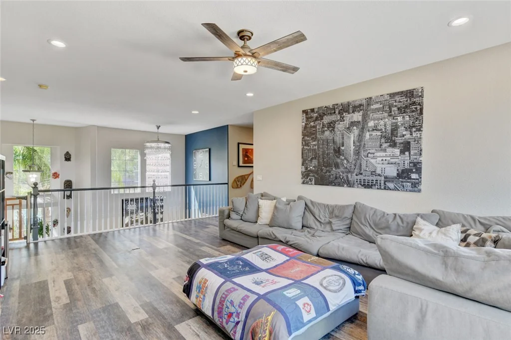10960 Bethel Park, Las Vegas, NV 89141