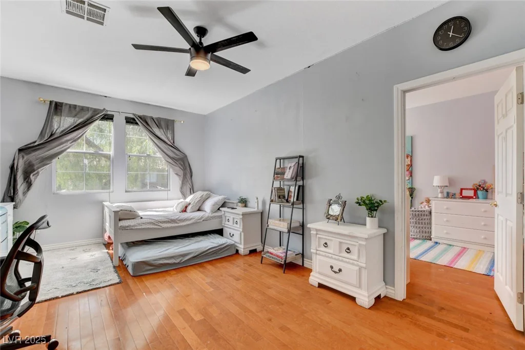 10960 Bethel Park, Las Vegas, NV 89141