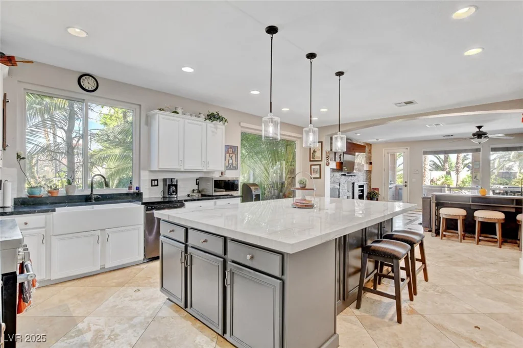 10960 Bethel Park, Las Vegas, NV 89141
