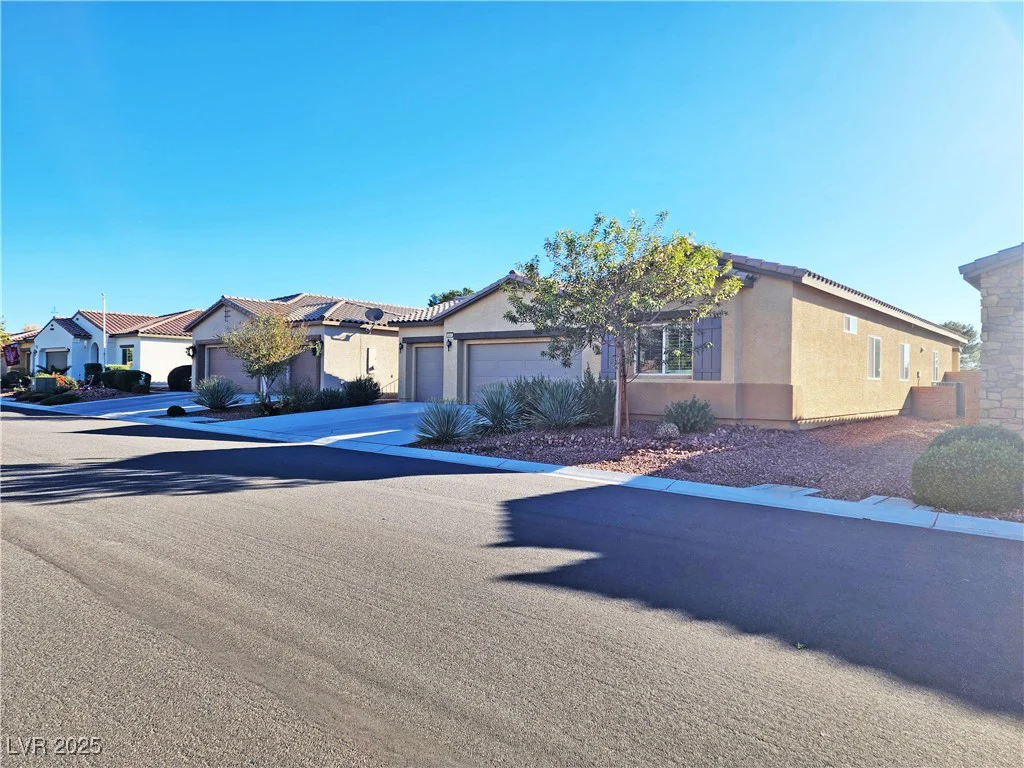 5441 La Campana, Pahrump, NV 89061