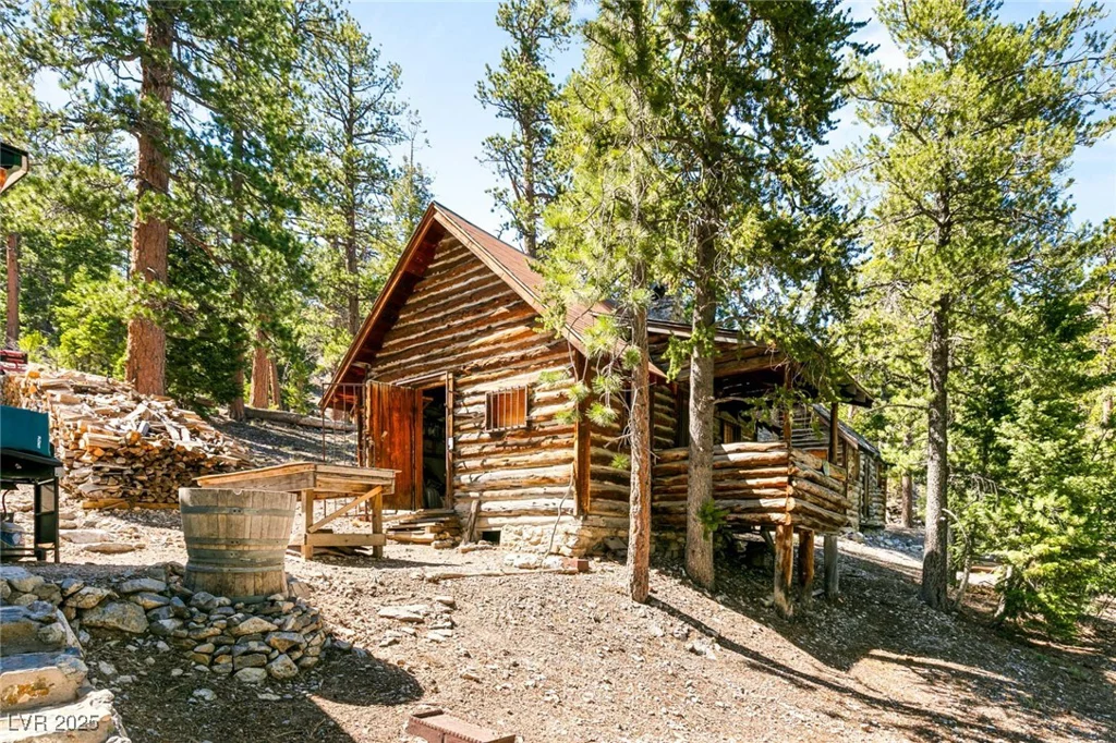 4085 Cougar Ridge, Mount Charleston, NV 89124