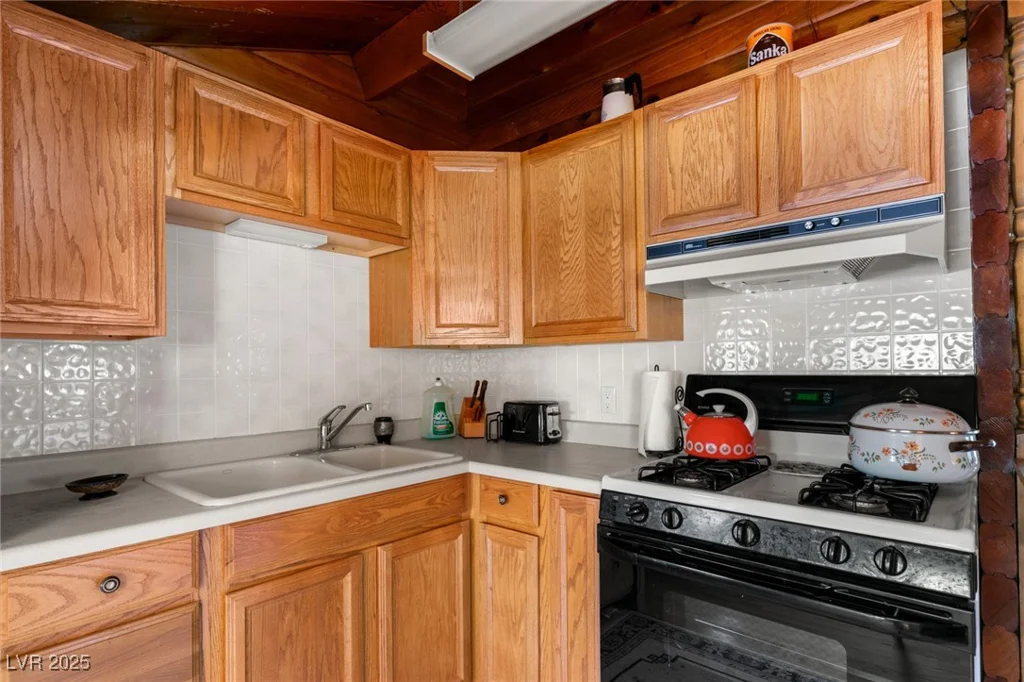 2130 Via Spes Nostra, Mount Charleston, NV 89124