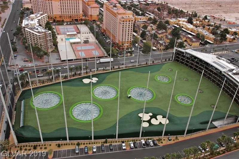 125 Harmon, Las Vegas, NV 89109