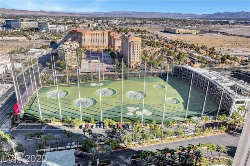 125 Harmon, Las Vegas, NV 89109