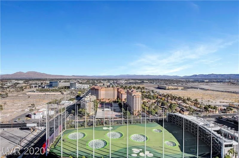 125 Harmon, Las Vegas, NV 89109