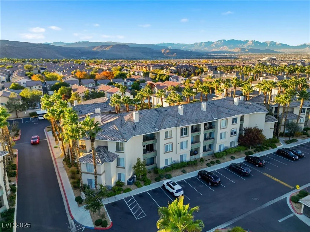 7147 Durango, Las Vegas, NV 89113
