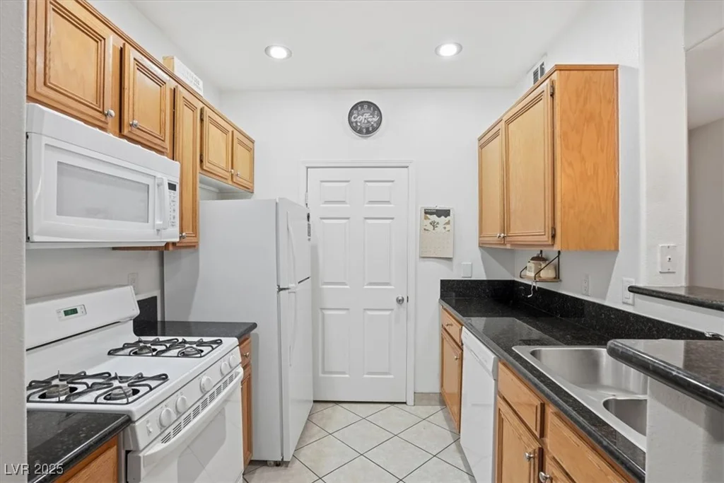 7147 Durango, Las Vegas, NV 89113