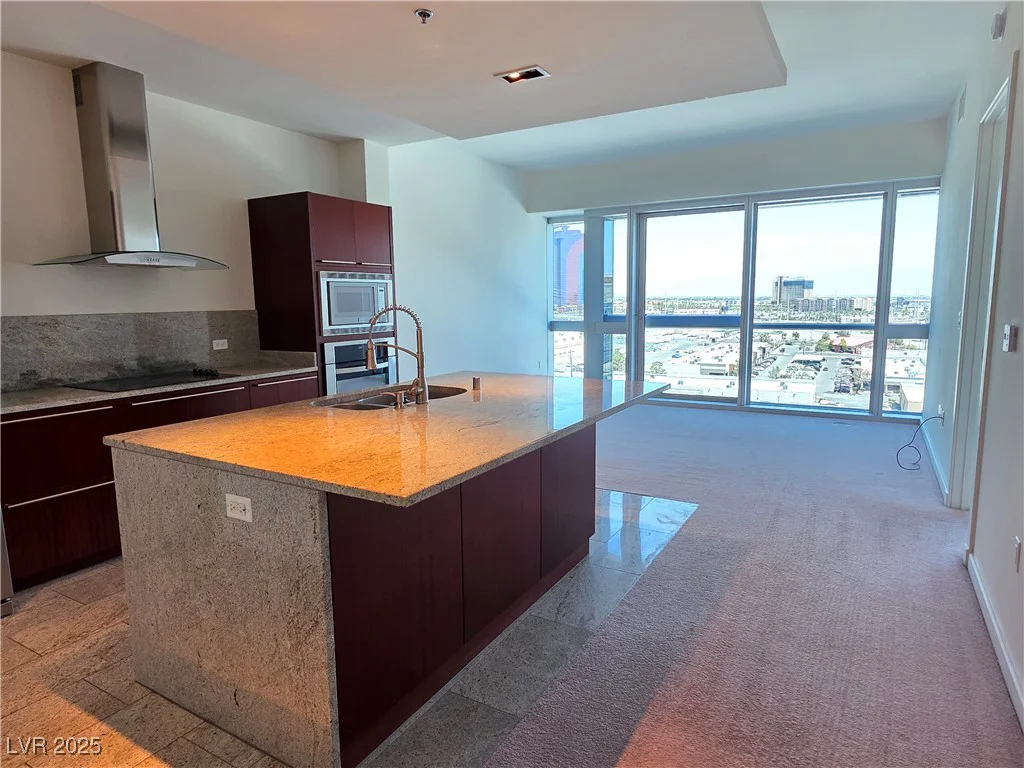 4471 Dean Martin, Las Vegas, NV 89103