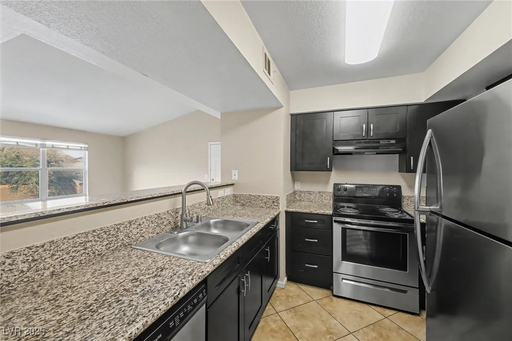 1150 Buffalo, Las Vegas, NV 89128