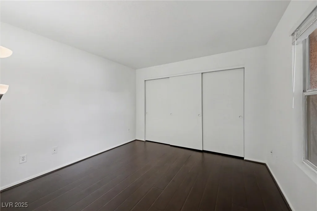 1150 Buffalo, Las Vegas, NV 89128