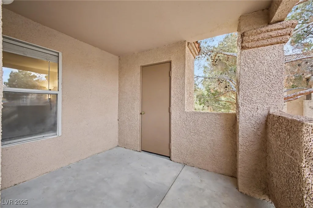 1150 Buffalo, Las Vegas, NV 89128