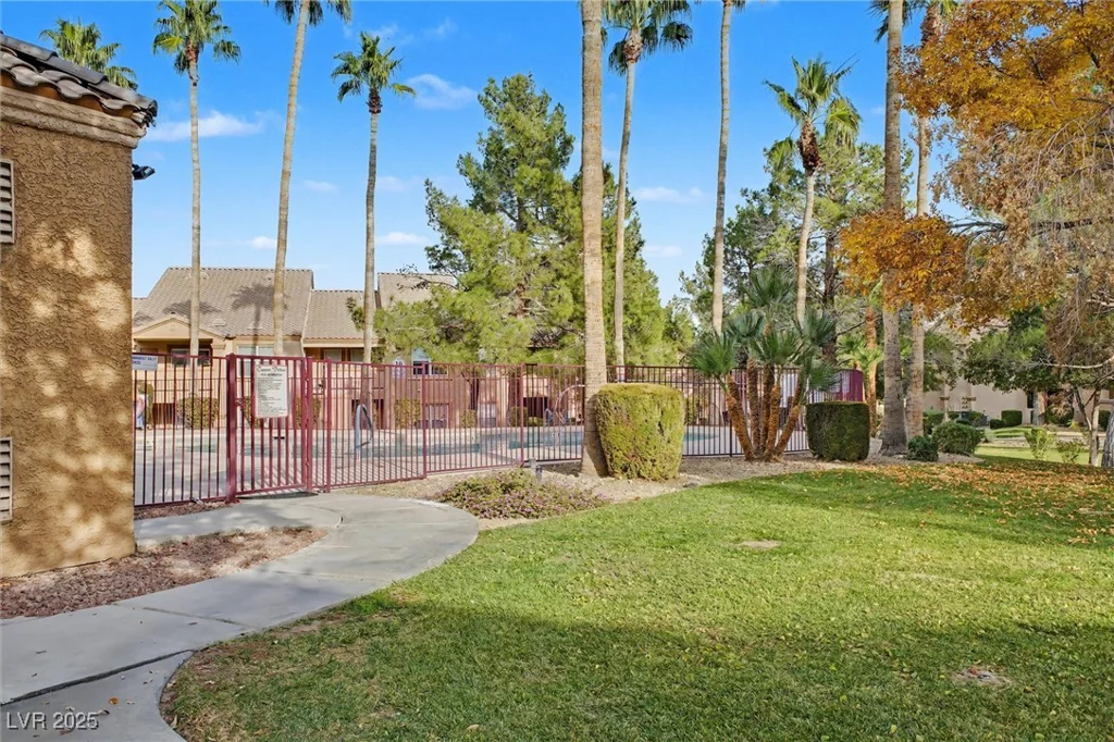 1150 Buffalo, Las Vegas, NV 89128