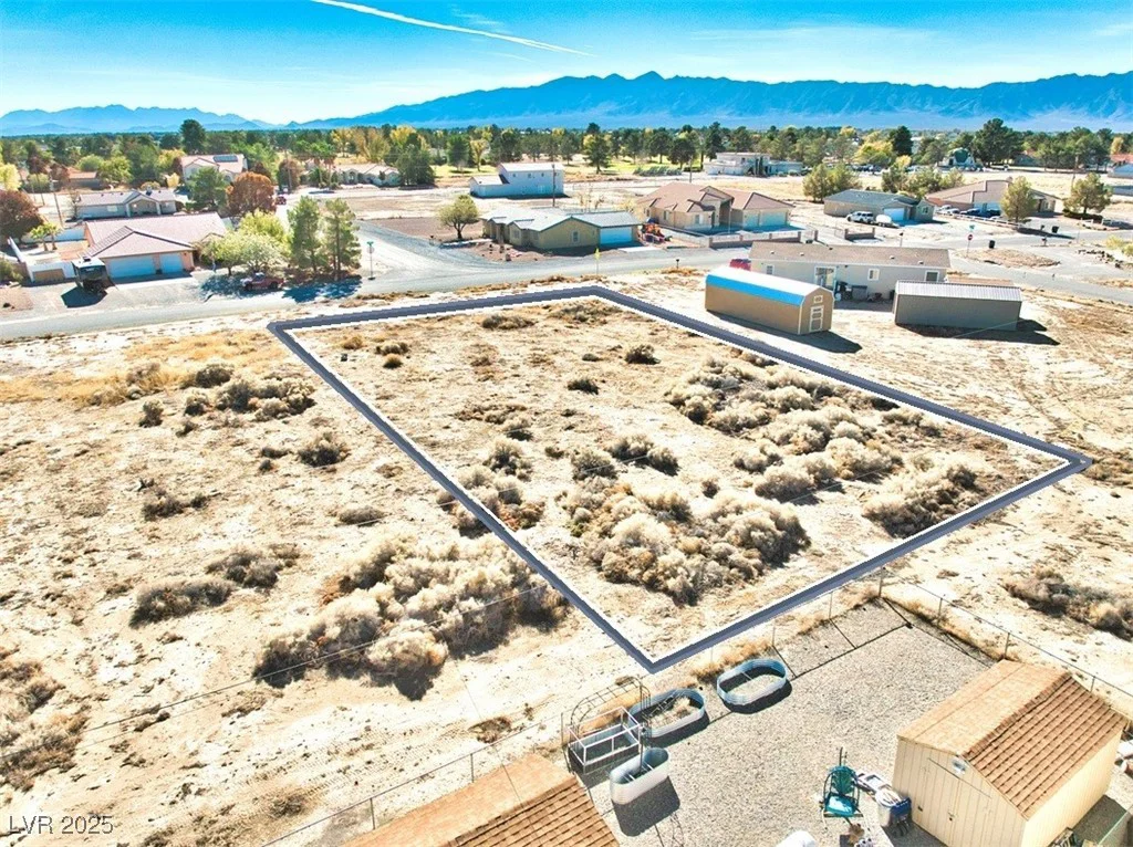 1580 Laguna, Pahrump, NV 89048