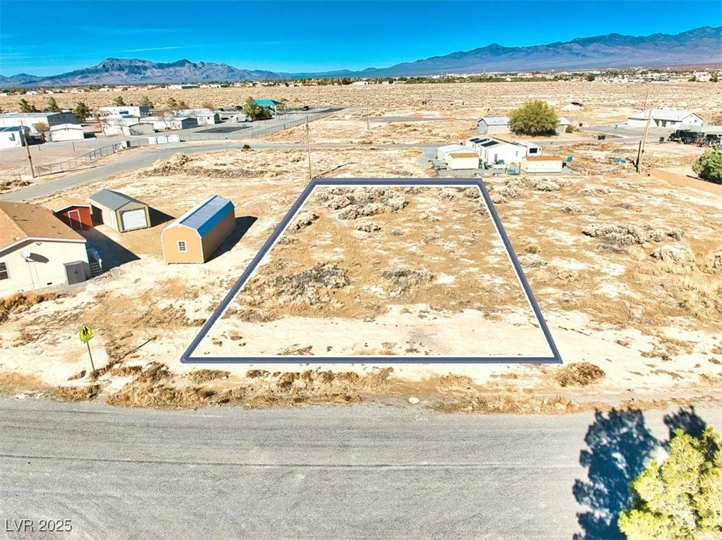1580 Laguna, Pahrump, NV 89048