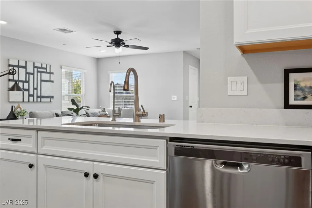 1141 Glistening Acres, North Las Vegas, NV 89086