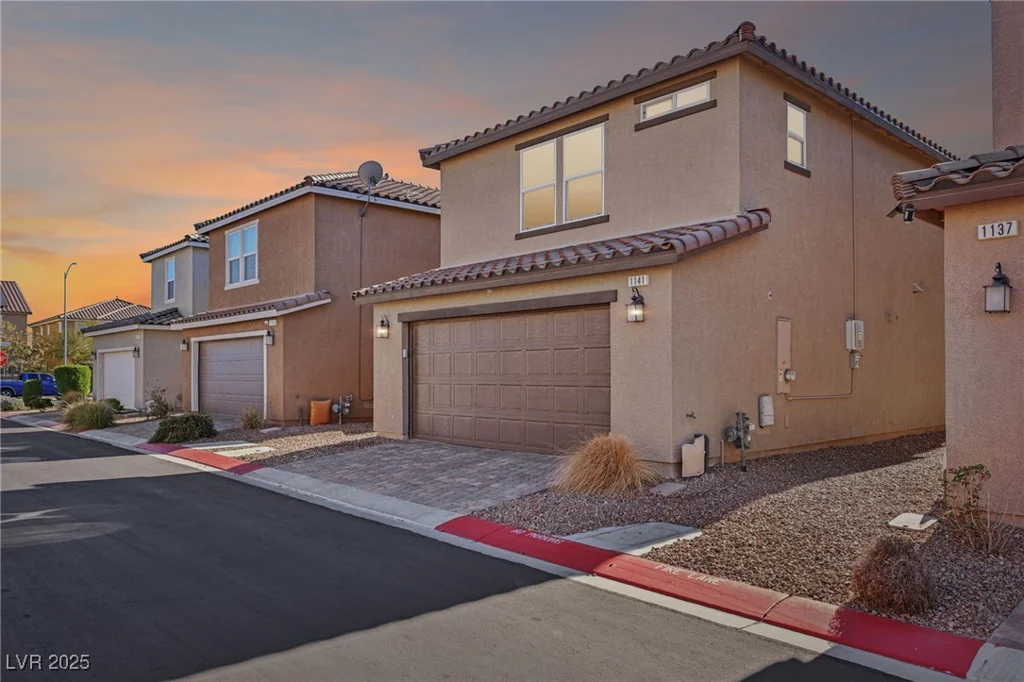 1141 Glistening Acres, North Las Vegas, NV 89086