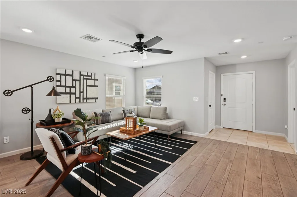 1141 Glistening Acres, North Las Vegas, NV 89086