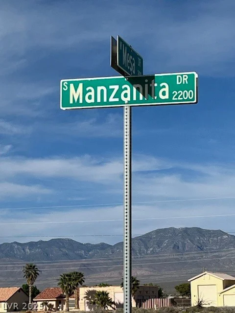 2221 Manzanita, Pahrump, NV 89048