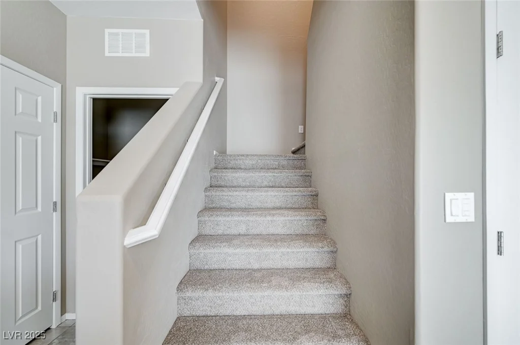 2585 Amazing Meadows, North Las Vegas, NV 89031