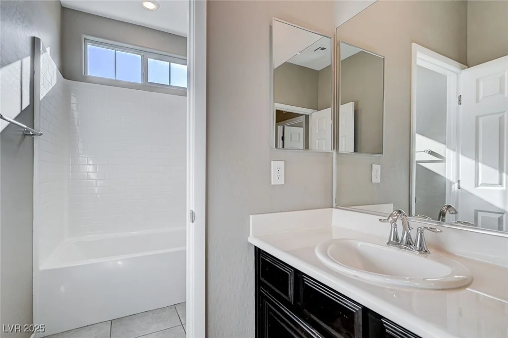 2585 Amazing Meadows, North Las Vegas, NV 89031