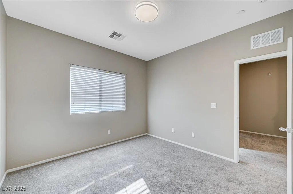 2585 Amazing Meadows, North Las Vegas, NV 89031