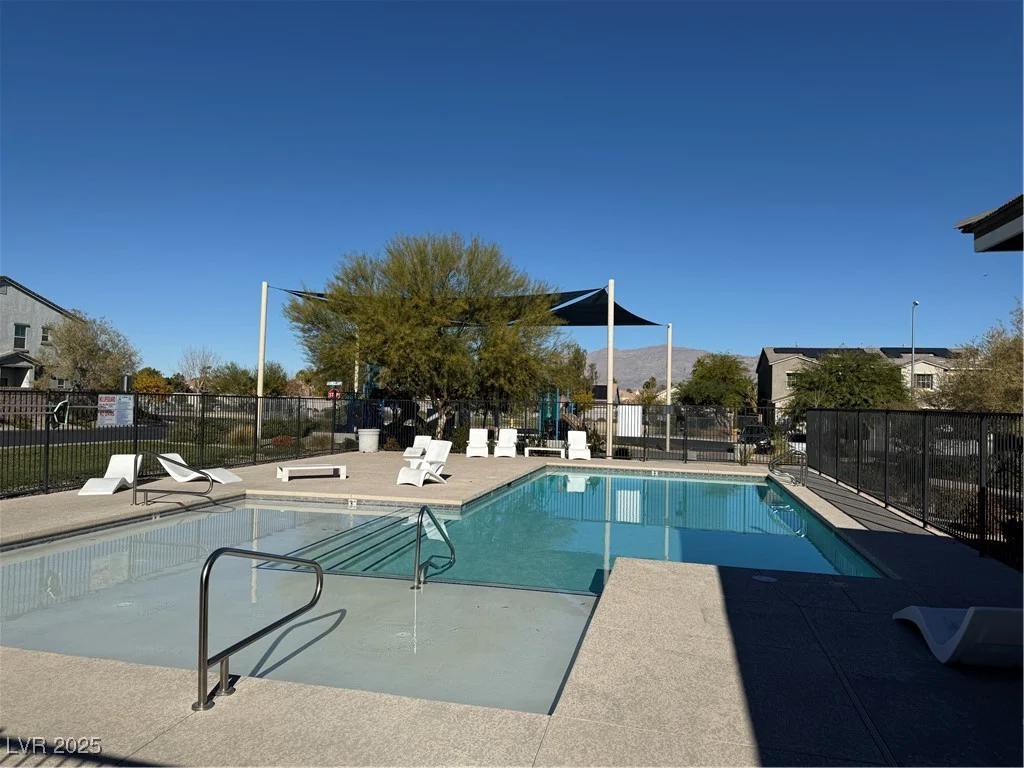 2585 Amazing Meadows, North Las Vegas, NV 89031