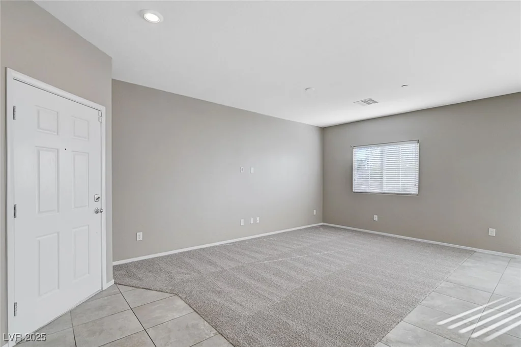 2585 Amazing Meadows, North Las Vegas, NV 89031