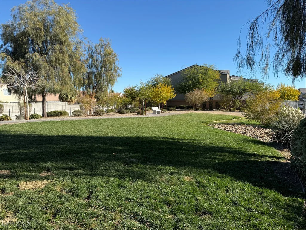 2585 Amazing Meadows, North Las Vegas, NV 89031