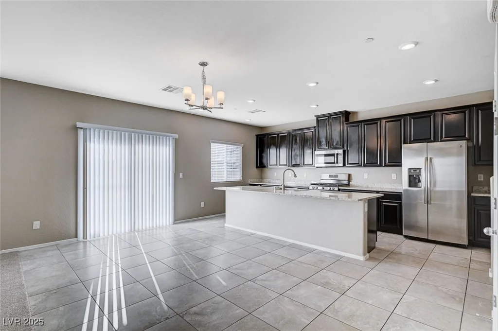 2585 Amazing Meadows, North Las Vegas, NV 89031