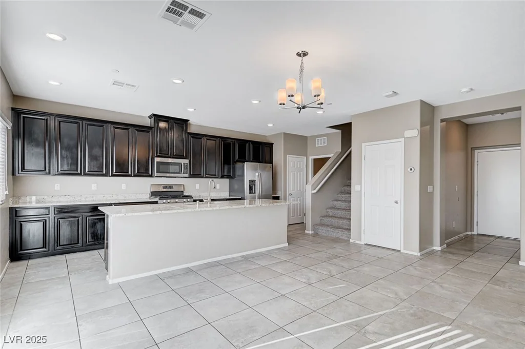 2585 Amazing Meadows, North Las Vegas, NV 89031