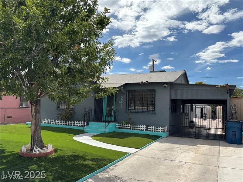 241 19th, Las Vegas, NV 89101