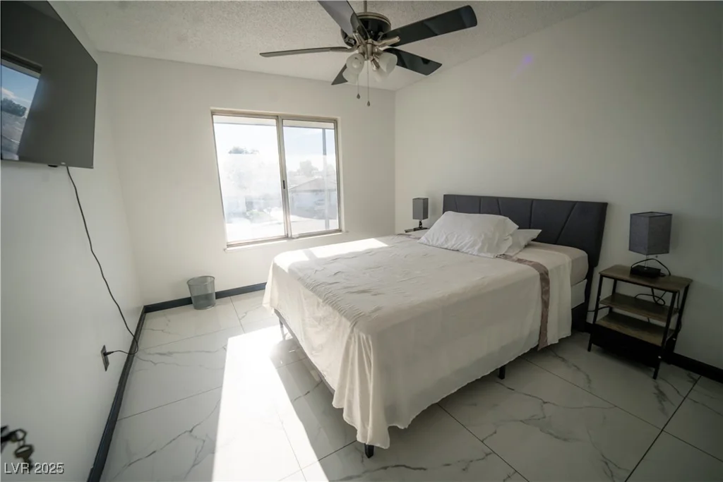 1708 Crest, Las Vegas, NV 89119