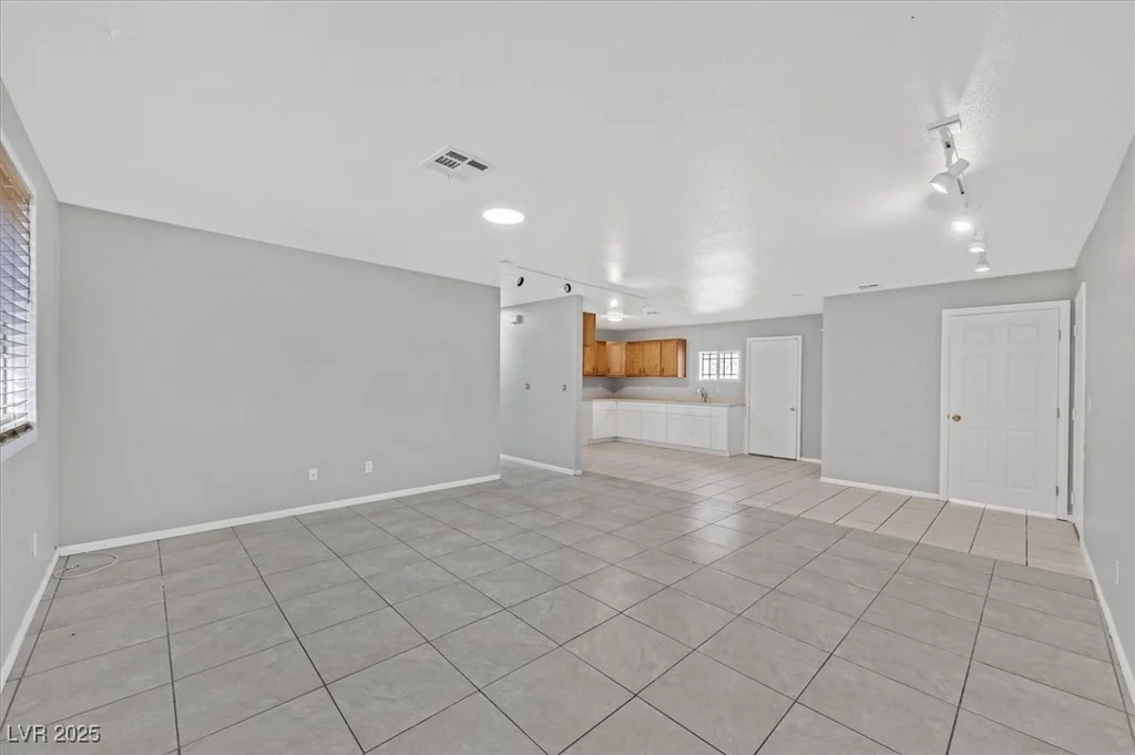 1024 Blankenship, Las Vegas, NV 89106
