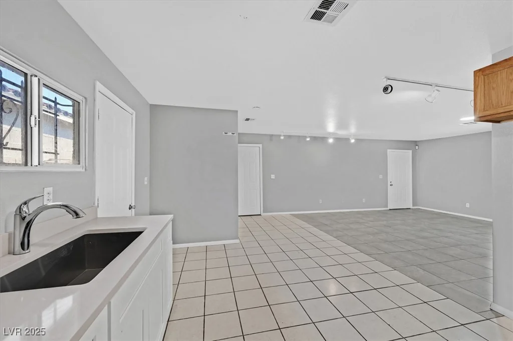 1024 Blankenship, Las Vegas, NV 89106
