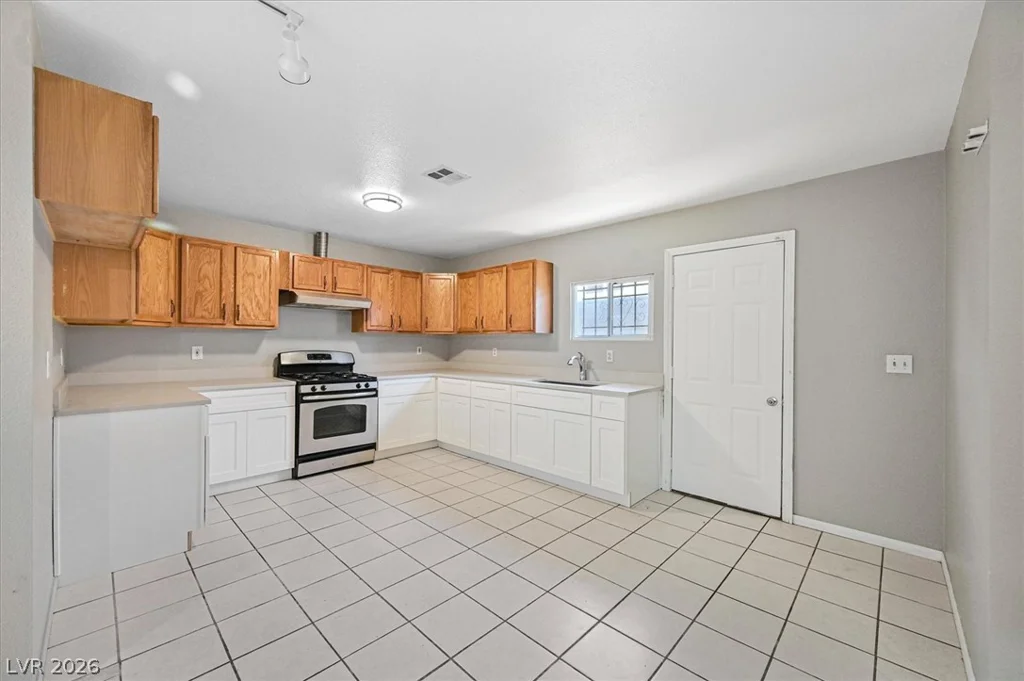1024 Blankenship, Las Vegas, NV 89106