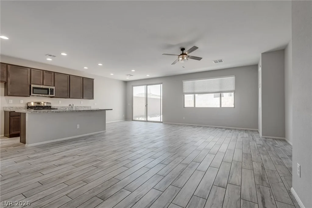 6517 Bella Rock, Las Vegas, NV 89141