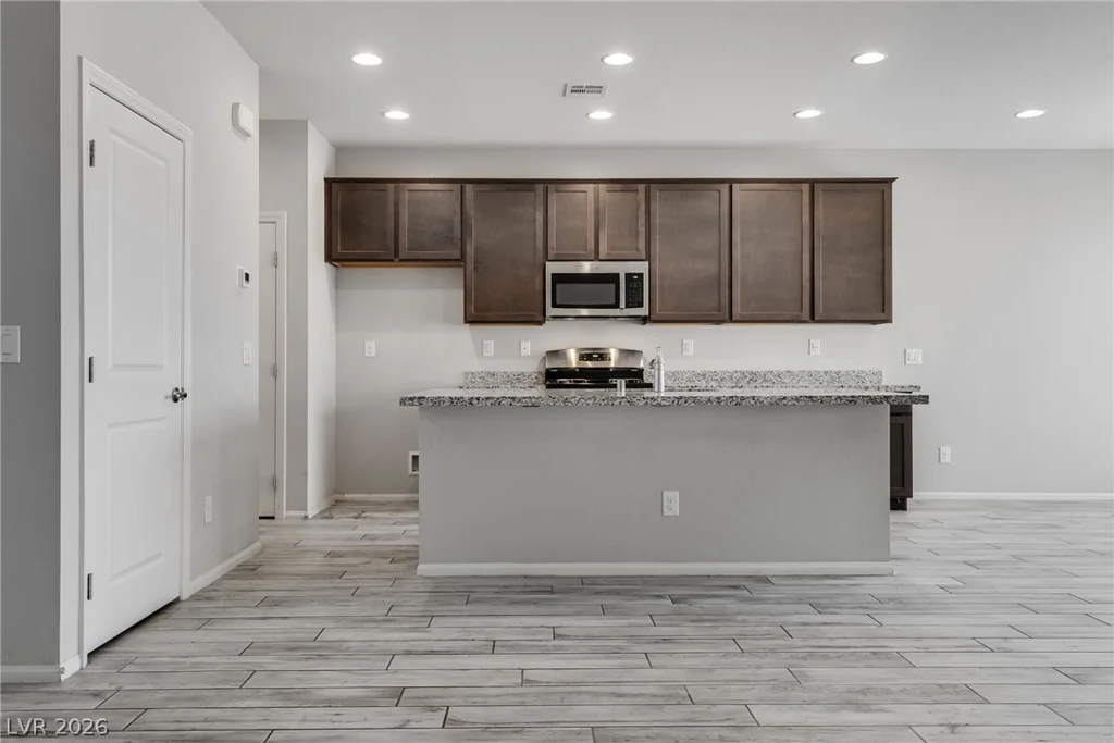 6517 Bella Rock, Las Vegas, NV 89141
