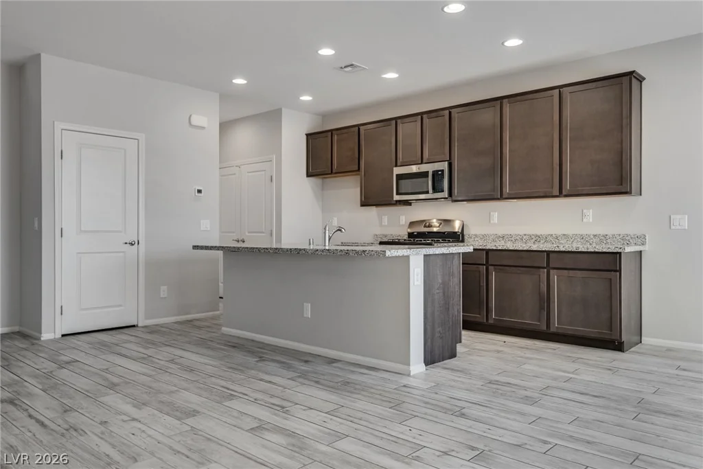 6517 Bella Rock, Las Vegas, NV 89141