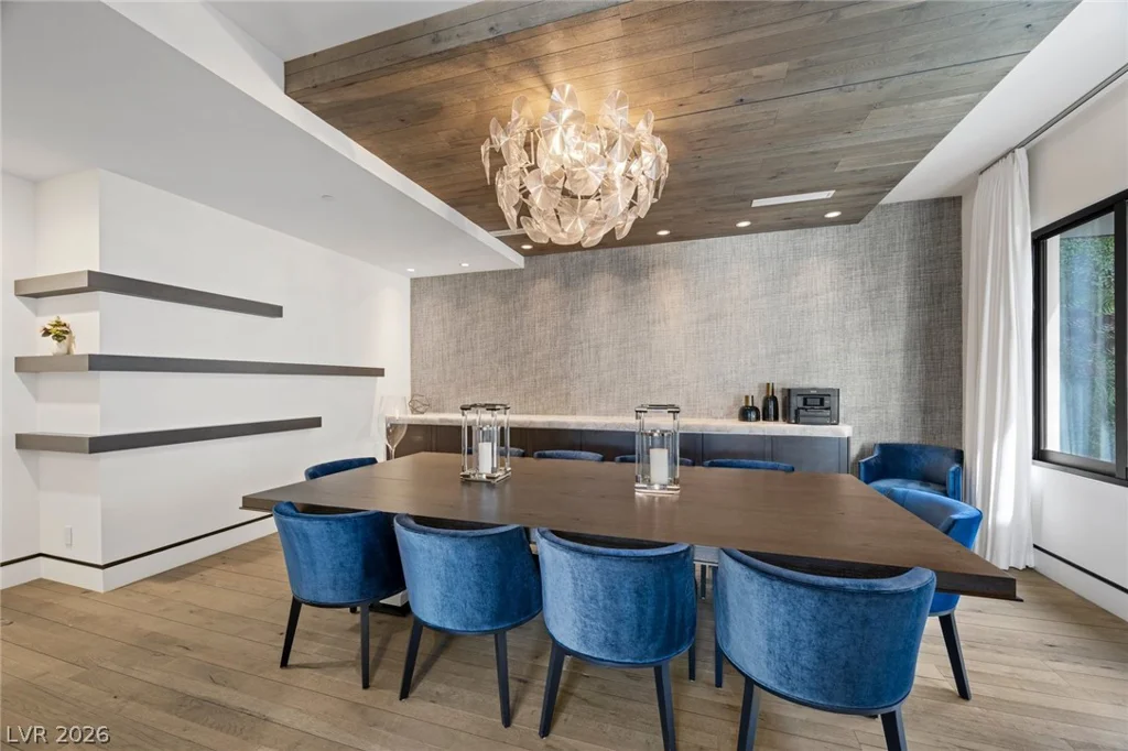 4 Soaring Bird, Las Vegas, NV 89135