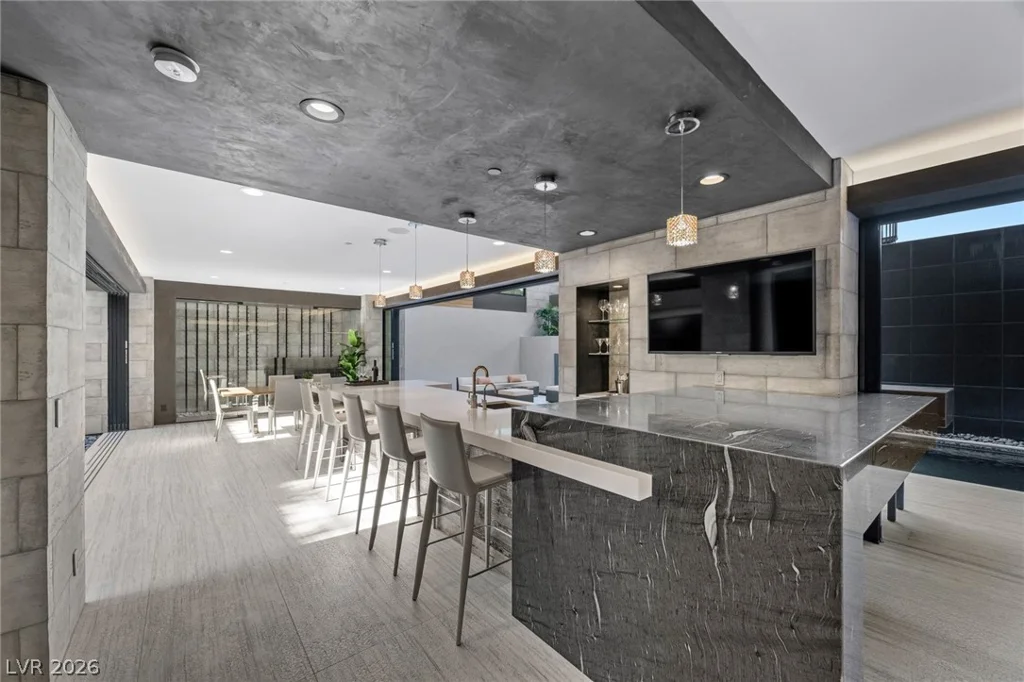 4 Soaring Bird, Las Vegas, NV 89135