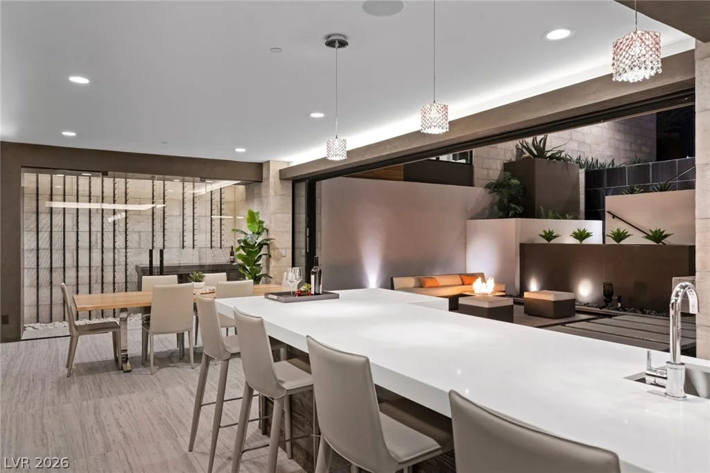 4 Soaring Bird, Las Vegas, NV 89135